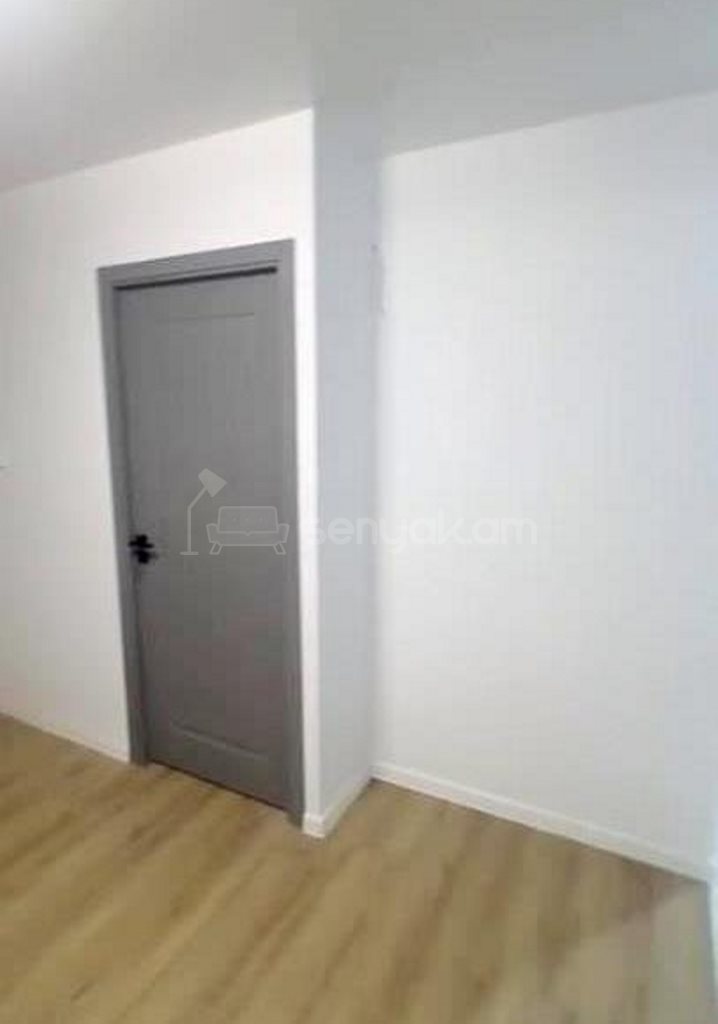 2 Սենյականոց Բնակարան, 30քմ, 1/5 հարկ, Կապիտալ Վերանորոգված
