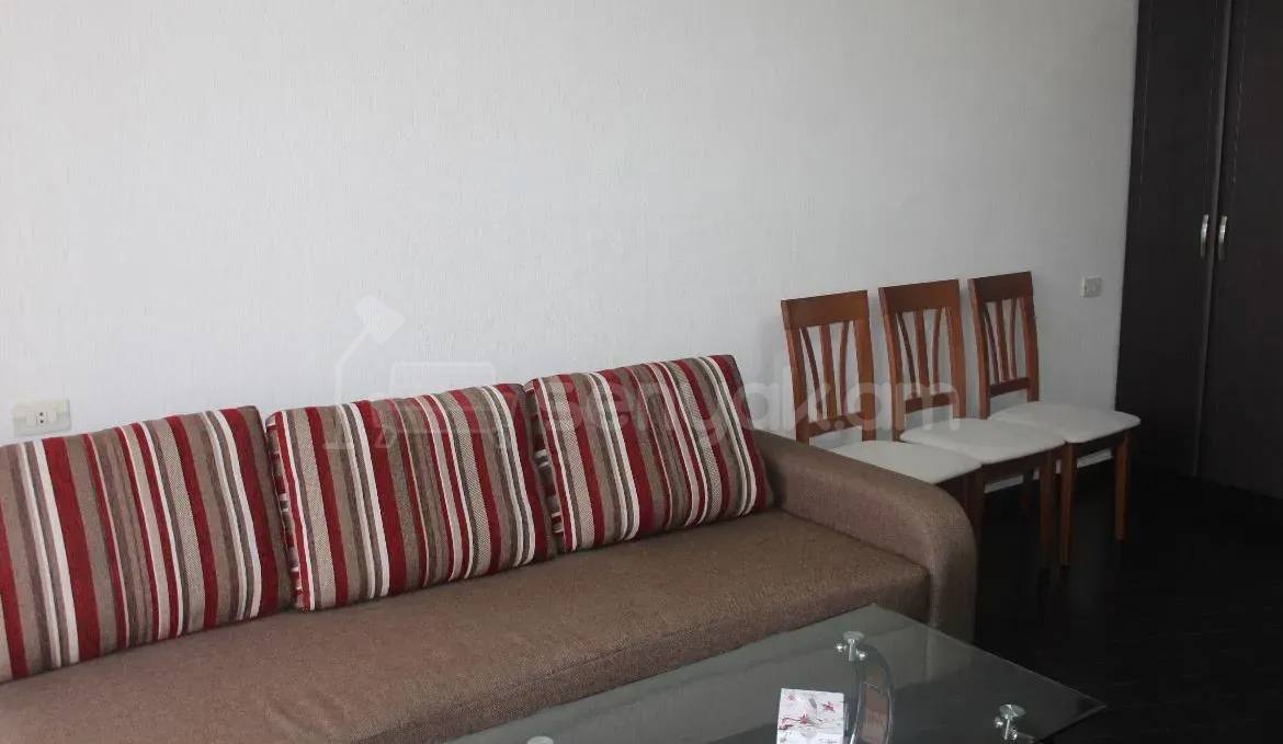1 Սենյականոց Բնակարան Քարե Շենքում, 40քմ, 3/5 հարկ, Կապիտալ Վերանորոգված, Կահավորված