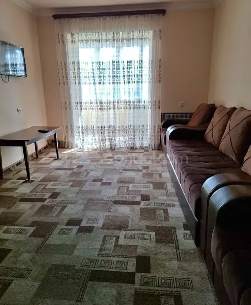 2 Սենյականոց Բնակարան Քարե Շենքում, 60քմ, 4/5 հարկ, Կապիտալ Վերանորոգված, Կահավորված