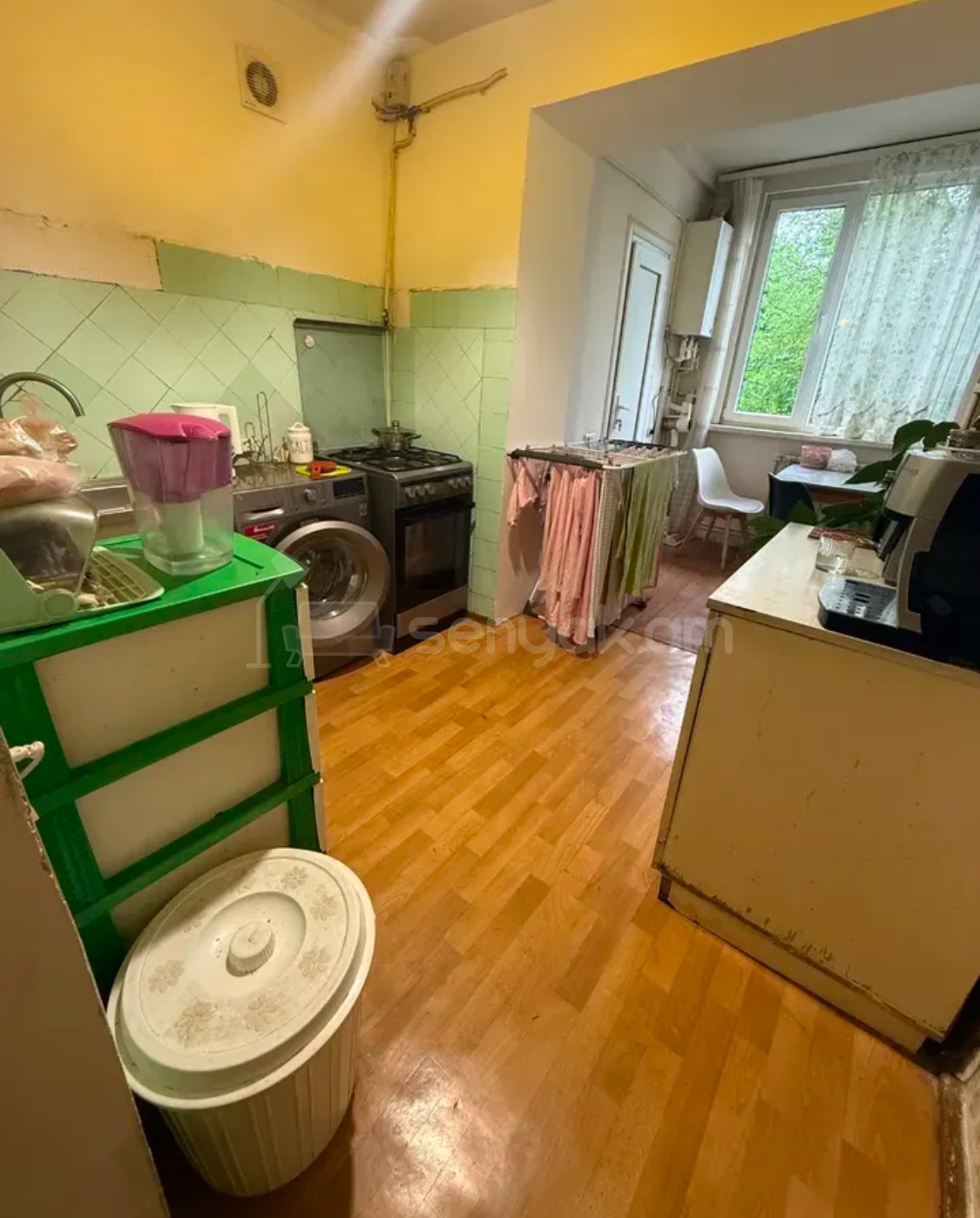 2 Սենյականոց Բնակարան Քարե Շենքում, 55քմ, 2/4 հարկ, Նորմալ Վիճակում