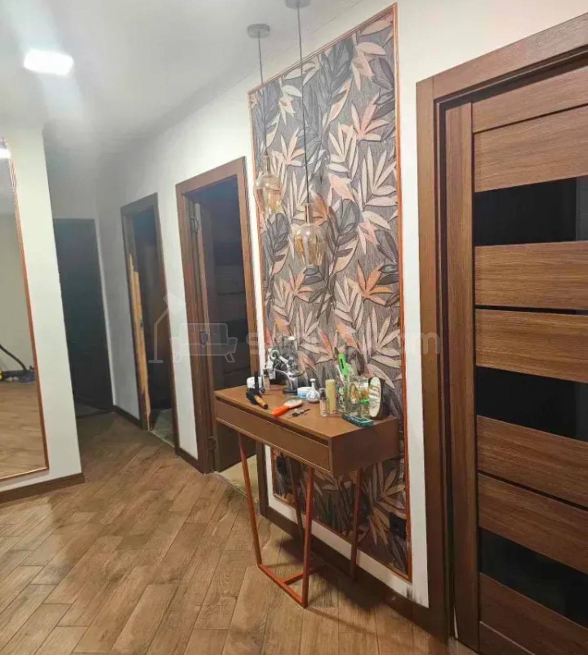 4 Սենյականոց Բնակարան, 84քմ, 5/9 հարկ, Նորմալ Վիճակում
