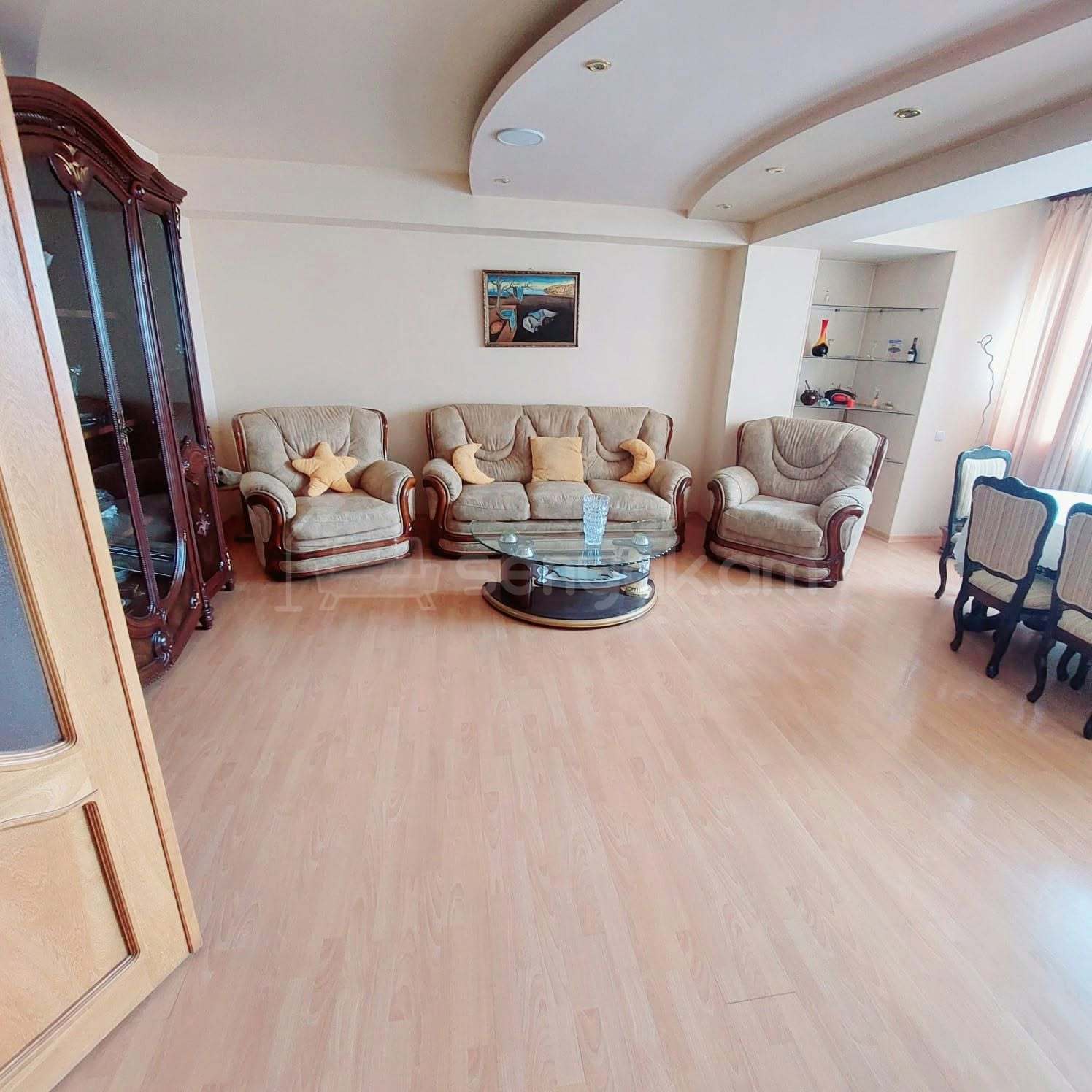 3 Սենյականոց Բնակարան, 92քմ, 14/16 հարկ, Կապիտալ Վերանորոգված