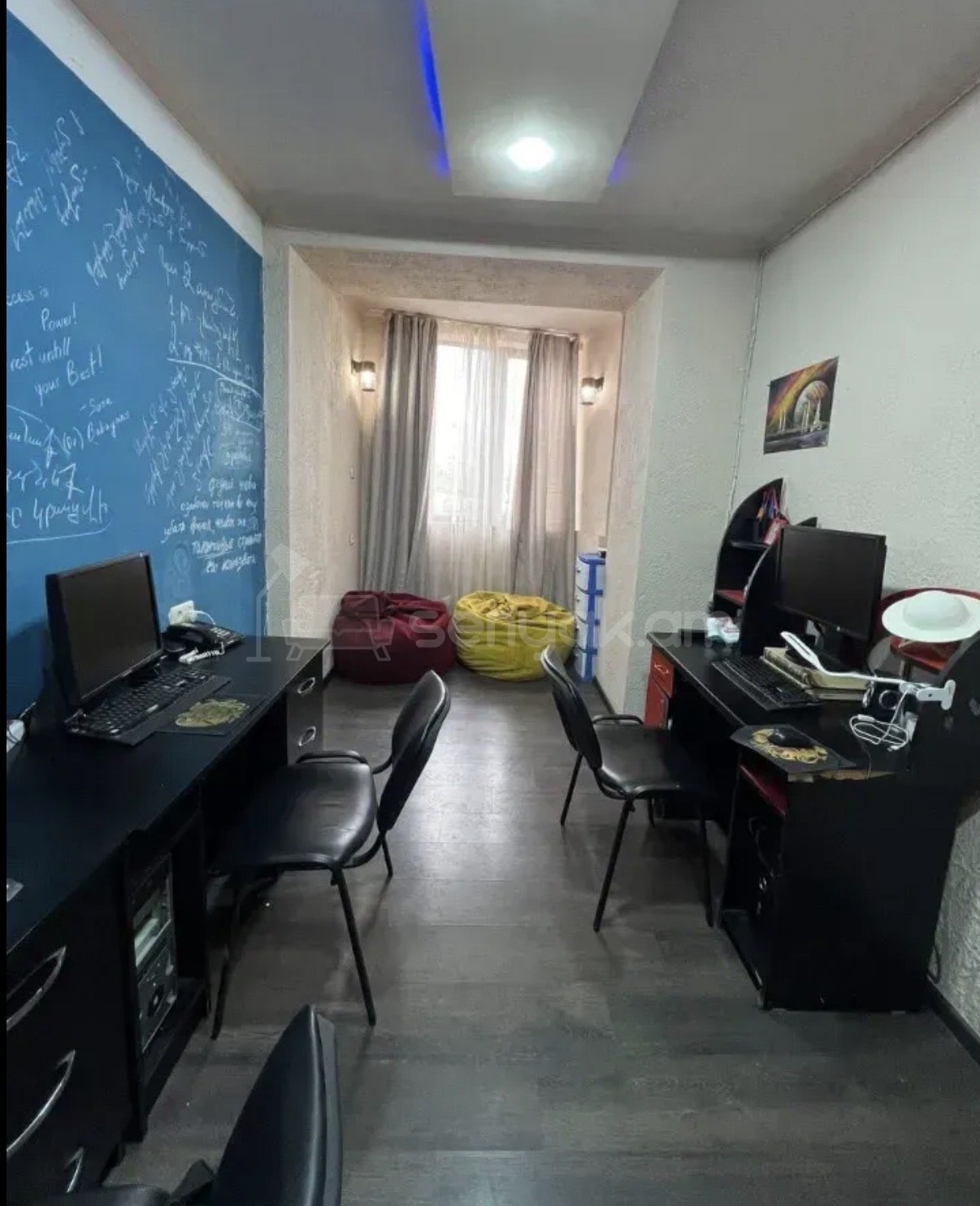 4 Սենյականոց Բնակարան, 110քմ, 2/16 հարկ, Կապիտալ Վերանորոգված