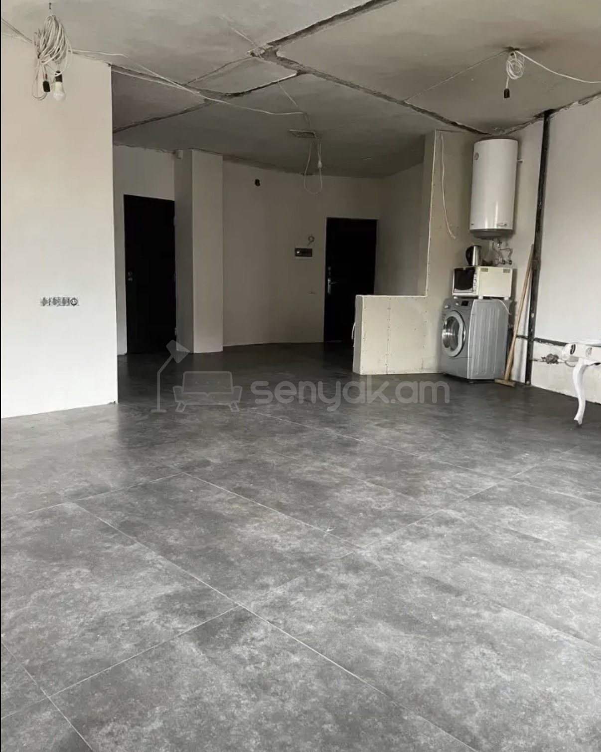 4 Սենյականոց Բնակարան, 110քմ, 2/16 հարկ, Կապիտալ Վերանորոգված