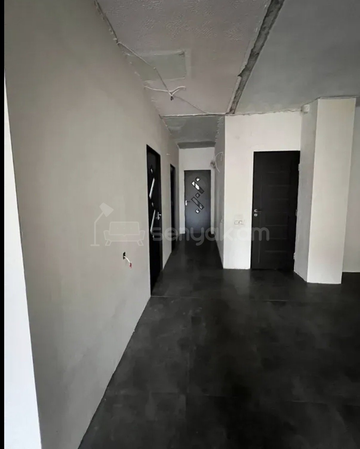 4 Սենյականոց Բնակարան, 110քմ, 2/16 հարկ, Կապիտալ Վերանորոգված
