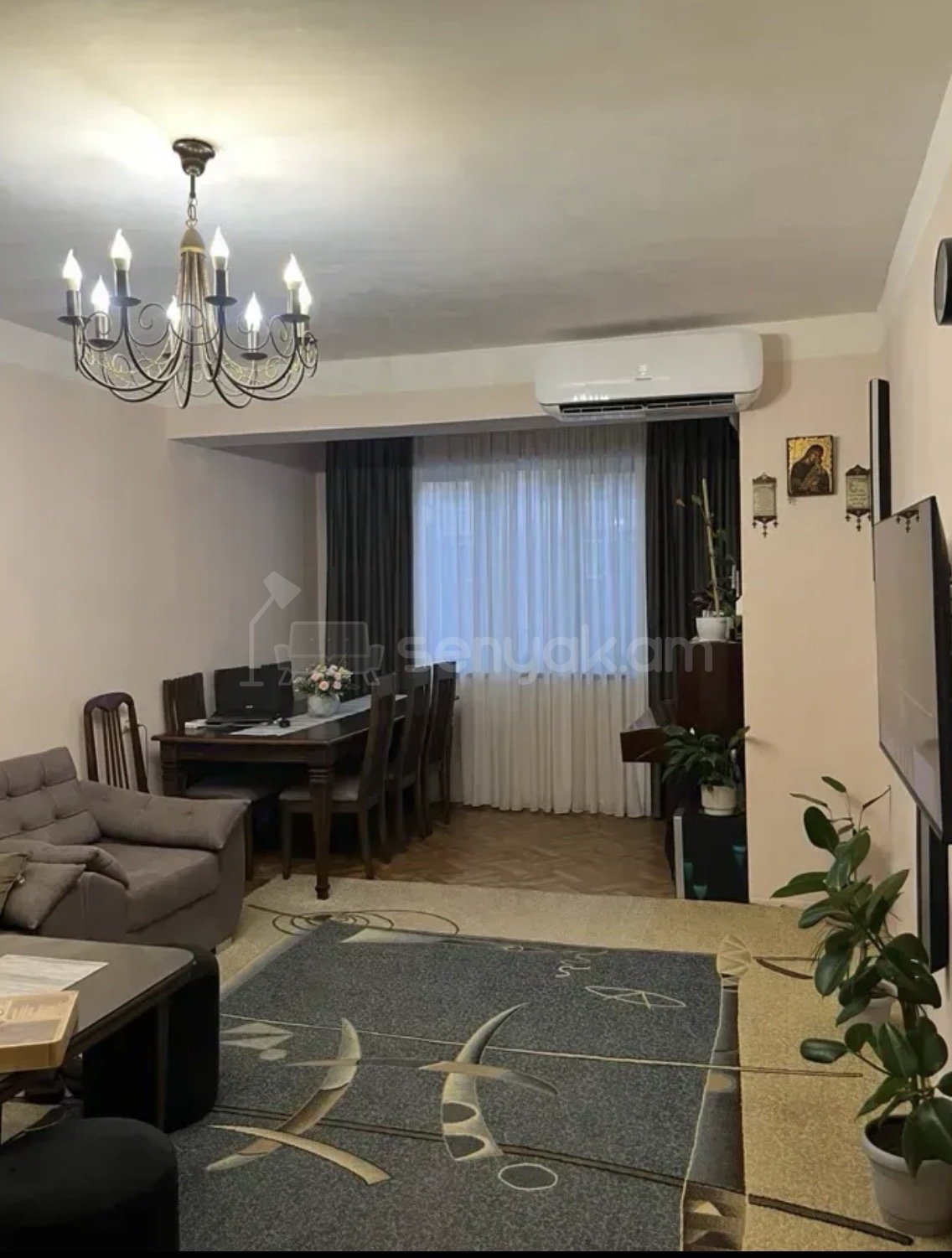 3 Սենյականոց Բնակարան Քարե Շենքում, 75քմ, 2/5 հարկ, Նորմալ Վիճակում