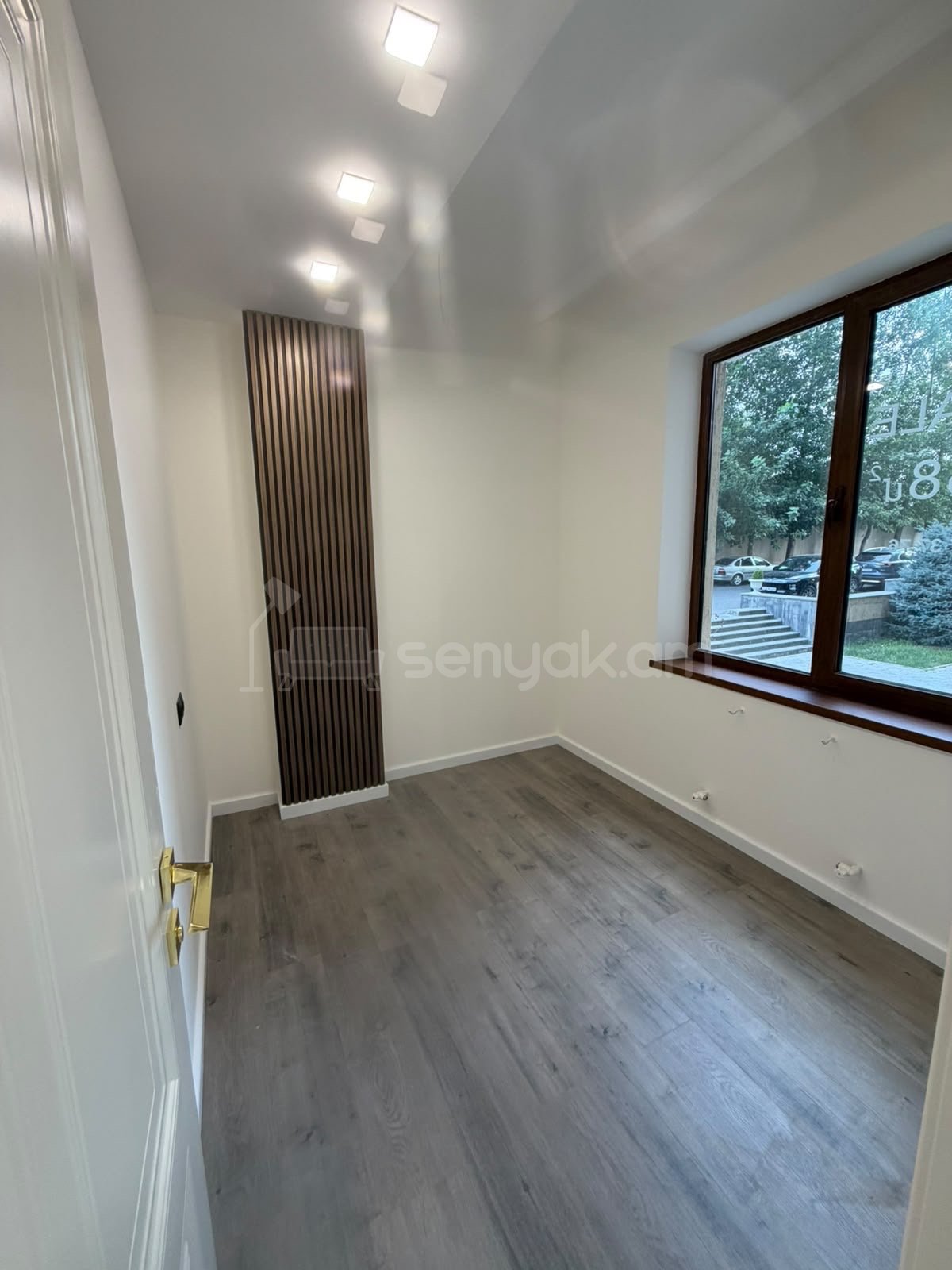1 Սենյականոց Բնակարան Նորակառույցում, 41քմ, 1/12 հարկ, Կապիտալ Վերանորոգված