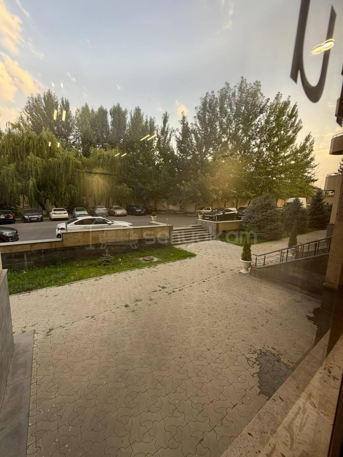 1 Սենյականոց Բնակարան Նորակառույցում, 41քմ, 1/12 հարկ, Կապիտալ Վերանորոգված