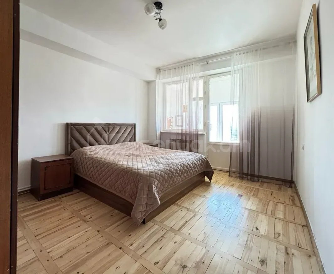 4 Սենյականոց Բնակարան, 96քմ, 9/10 հարկ, Կապիտալ Վերանորոգված, Կահավորված, Արևկող