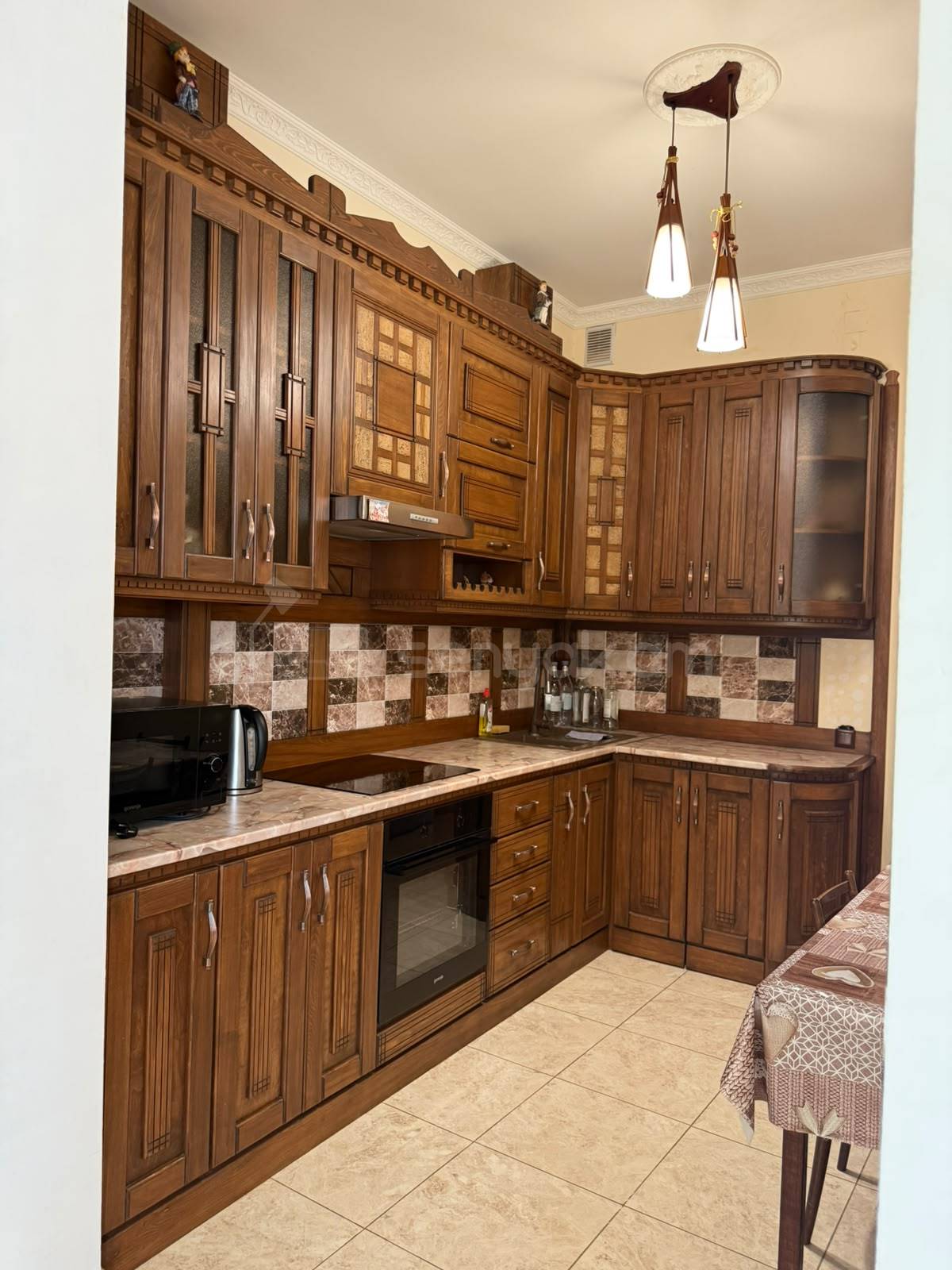 3 Սենյականոց Բնակարան, 85քմ, 2/4 հարկ, Կապիտալ Վերանորոգված