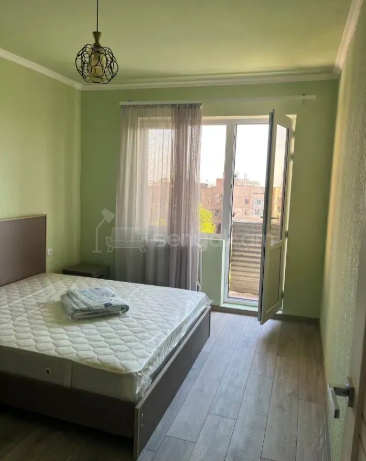 3 Սենյականոց Բնակարան, 80քմ, 8/9 հարկ, Կապիտալ Վերանորոգված, Կահավորված