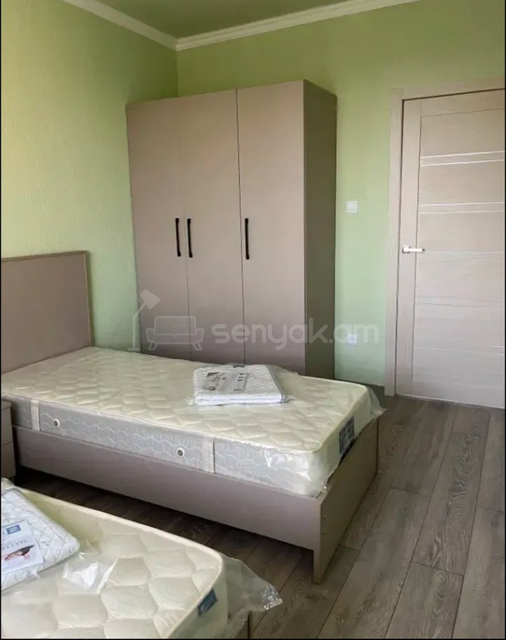 3 Սենյականոց Բնակարան, 80քմ, 8/9 հարկ, Կապիտալ Վերանորոգված, Կահավորված