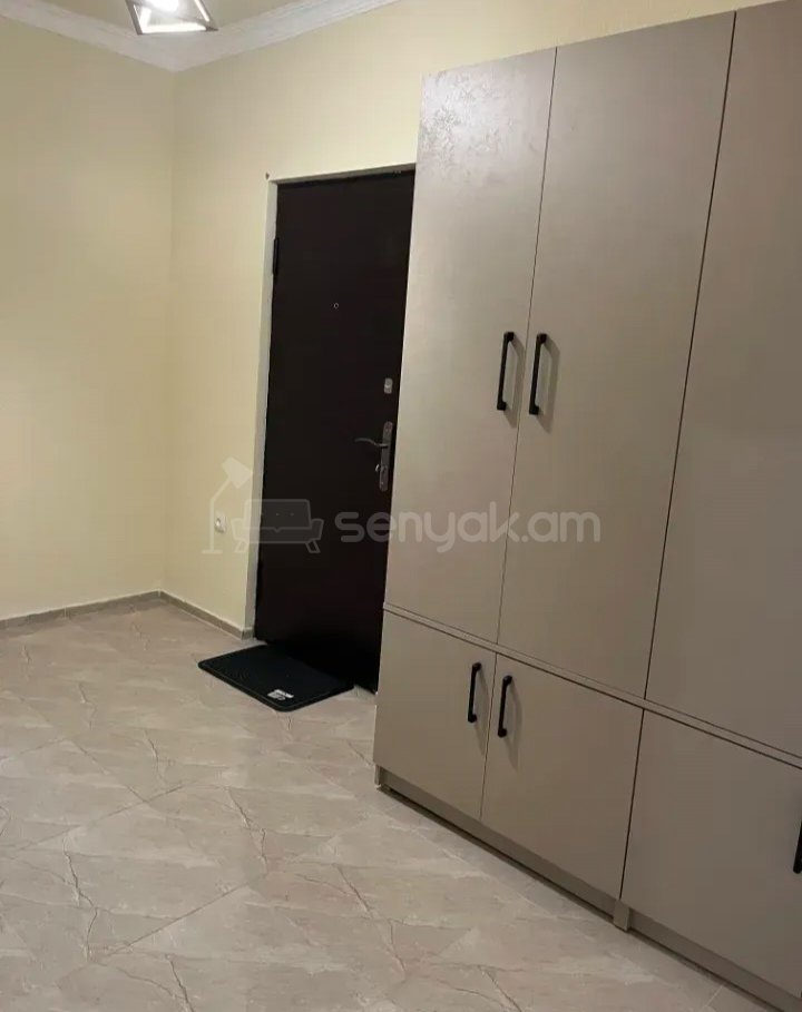 3 Սենյականոց Բնակարան, 80քմ, 8/9 հարկ, Կապիտալ Վերանորոգված, Կահավորված