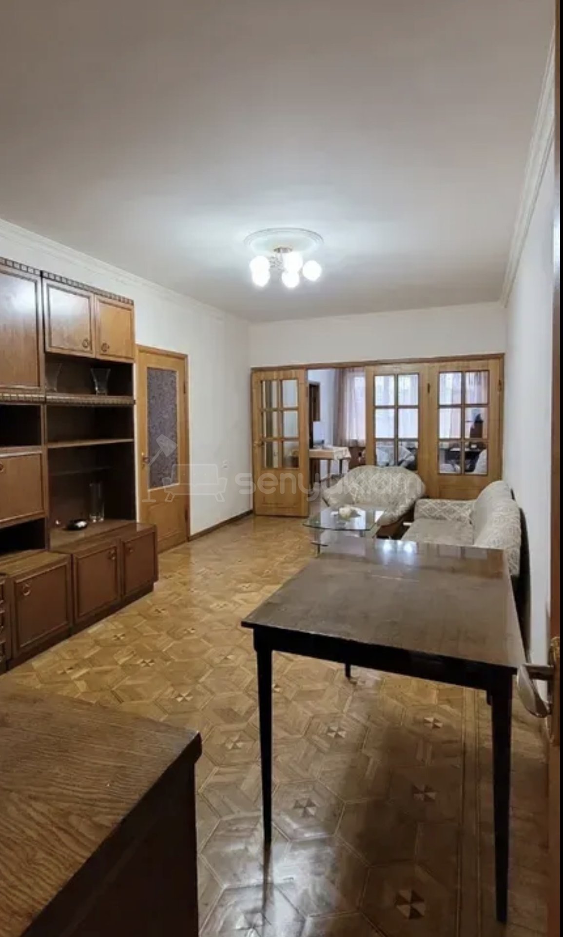 4 Սենյականոց Բնակարան Քարե Շենքում, 109քմ, 3/5 հարկ, Կապիտալ Վերանորոգված