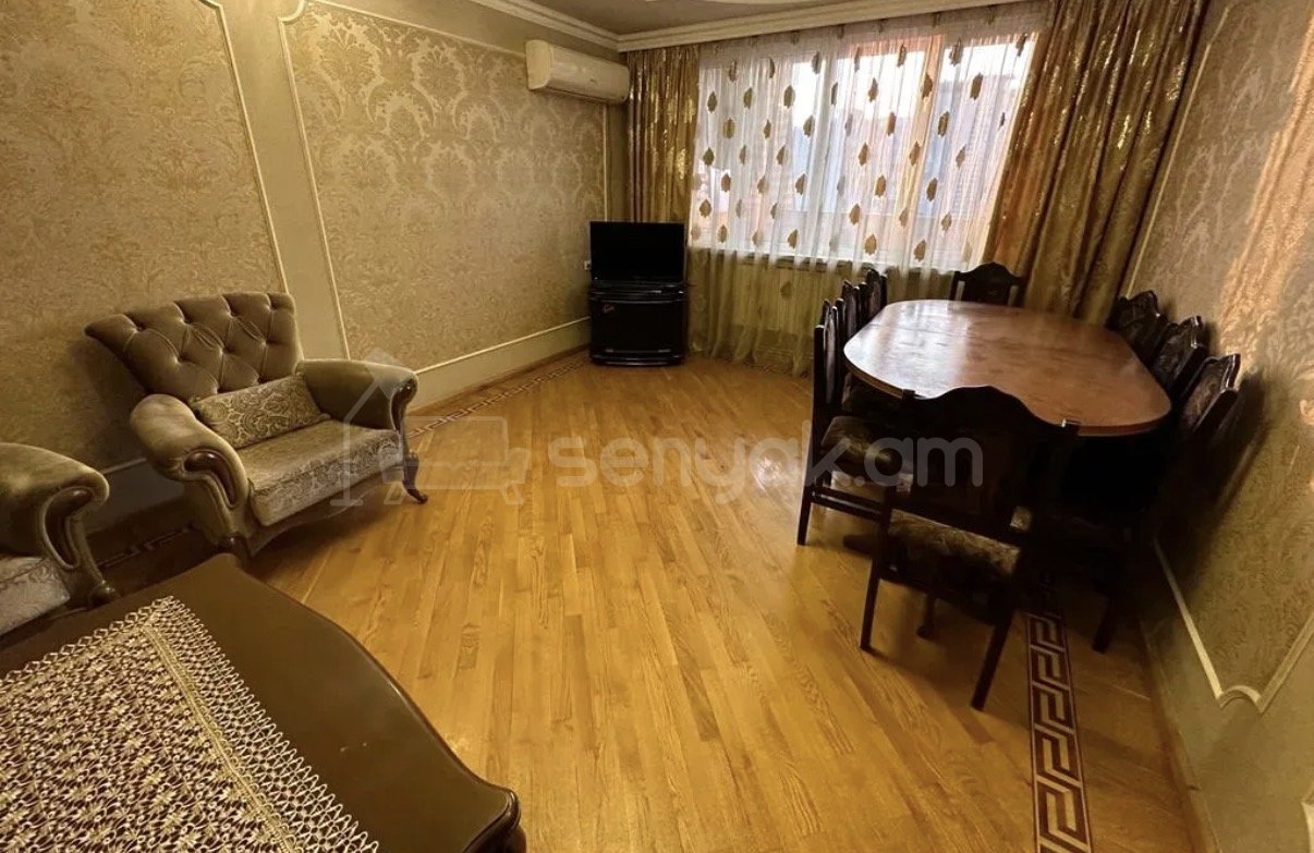 4 Սենյականոց Բնակարան, 90քմ, 4/9 հարկ, Կապիտալ Վերանորոգված
