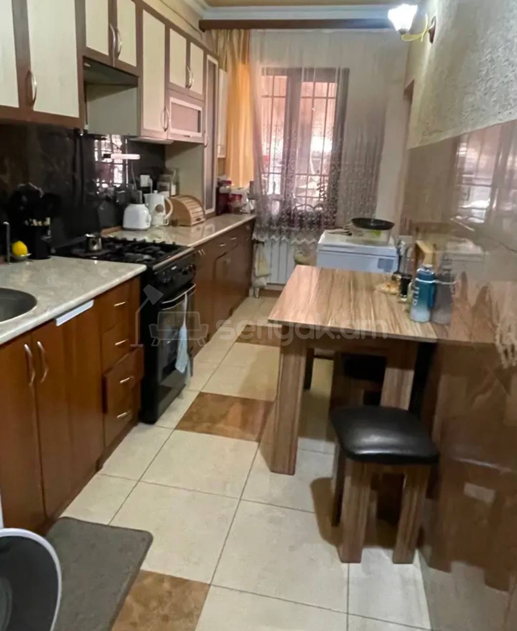 3 Սենյականոց Բնակարան, 72քմ, 1/9 հարկ, Կապիտալ Վերանորոգված
