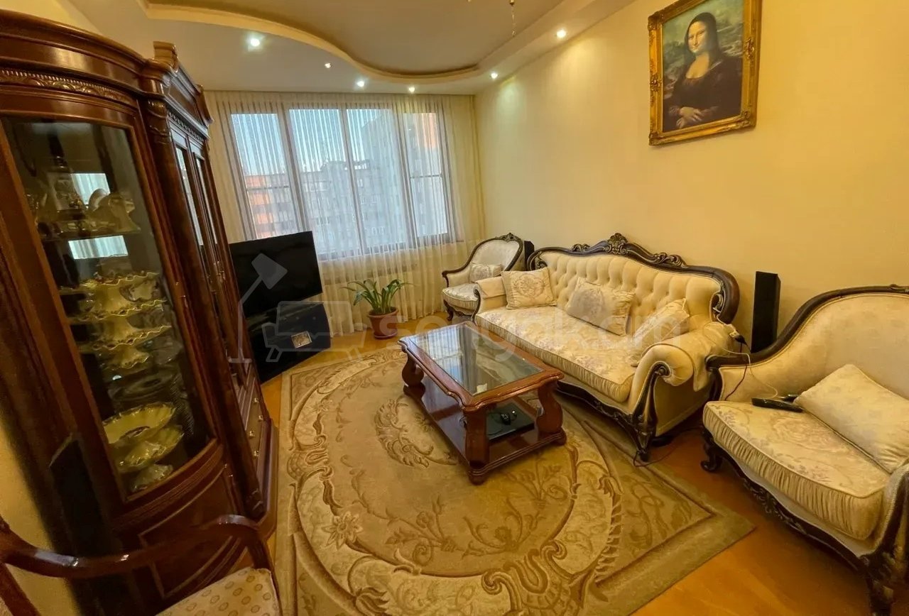 4 Սենյականոց Բնակարան, 92քմ, 10/10 հարկ, Կապիտալ Վերանորոգված
