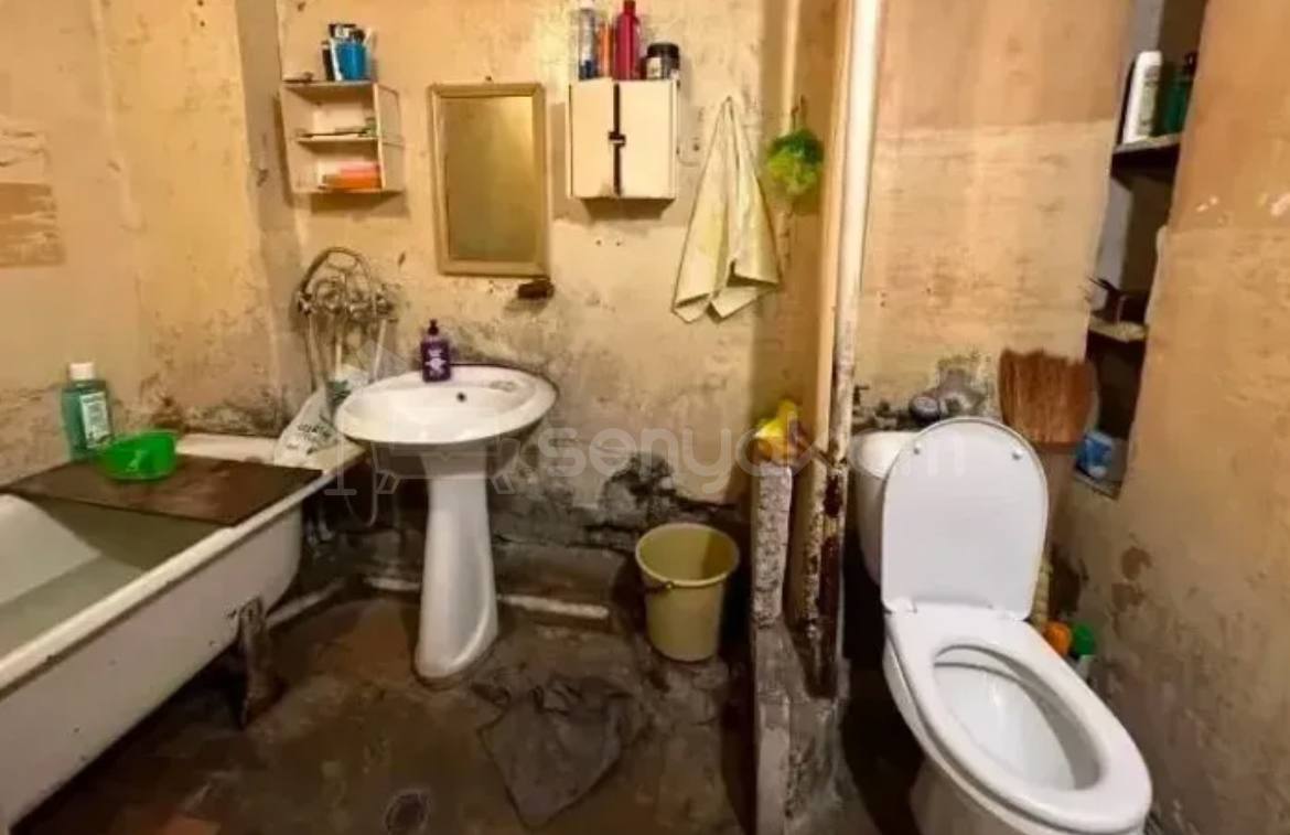 3 Սենյականոց Բնակարան, 93քմ, 8/9 հարկ, Պետական Վիճակում