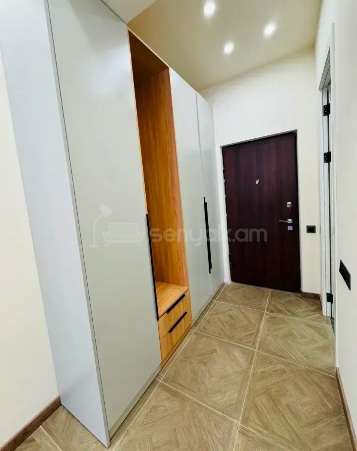 2 Սենյականոց Բնակարան Նորակառույցում, 52քմ, 4/18 հարկ, Կապիտալ Վերանորոգված