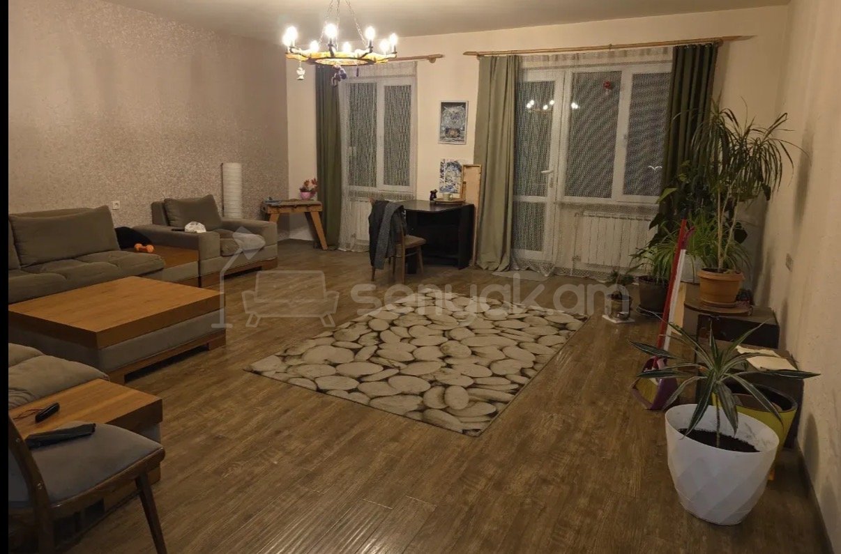 4 Սենյականոց Բնակարան, 102քմ, 9/9 հարկ, Կապիտալ Վերանորոգված, Կահավորված