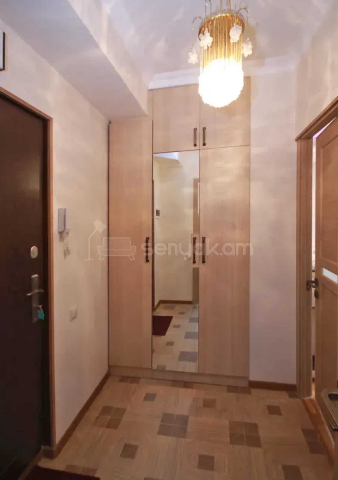 2 Սենյականոց Բնակարան, 44քմ, 4/11 հարկ, Դիզայներական Վերանորոգված, Կահավորված