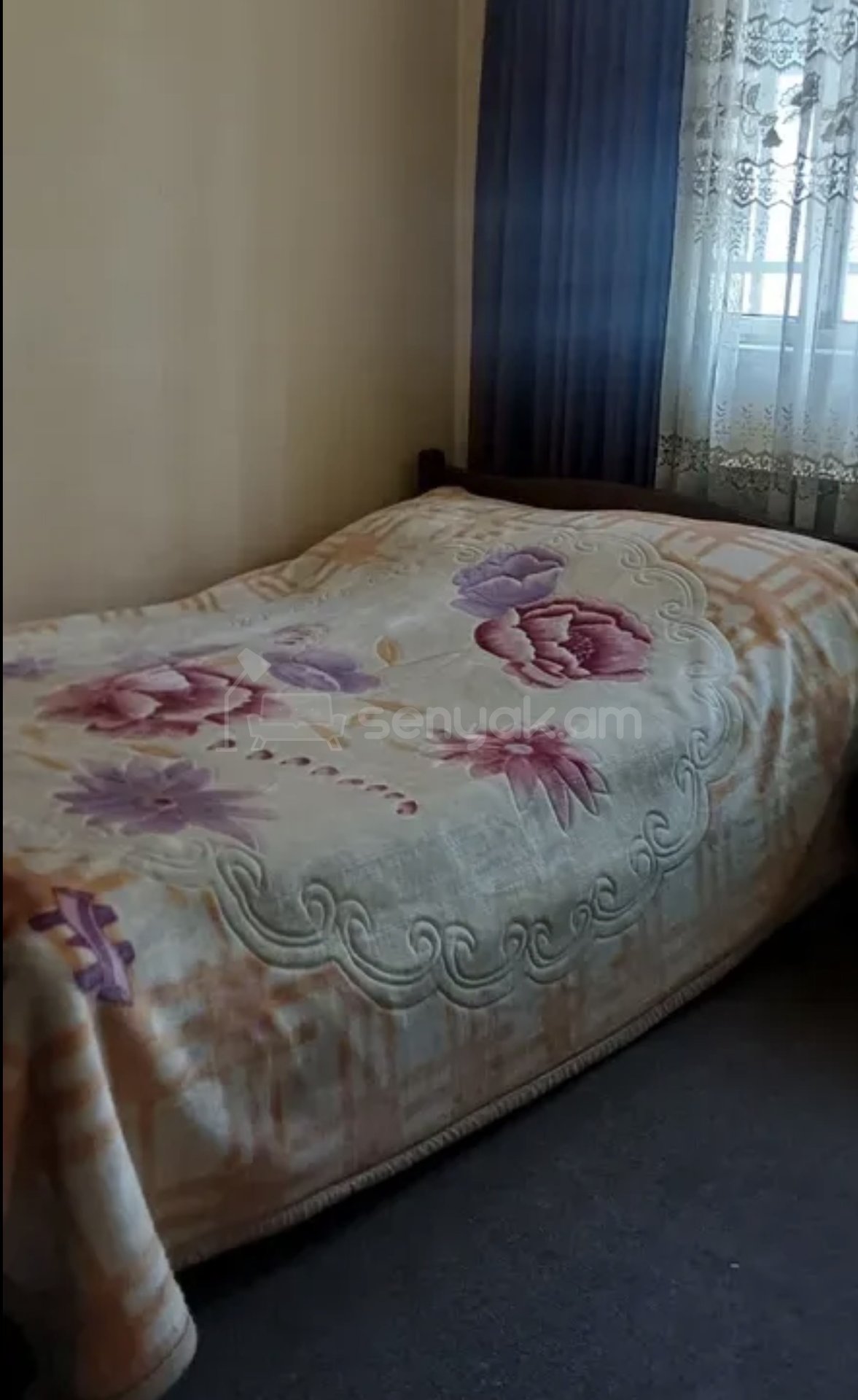 4 Սենյականոց Բնակարան Քարե Շենքում, 90քմ, 1/5 հարկ, Նորմալ Վիճակում
