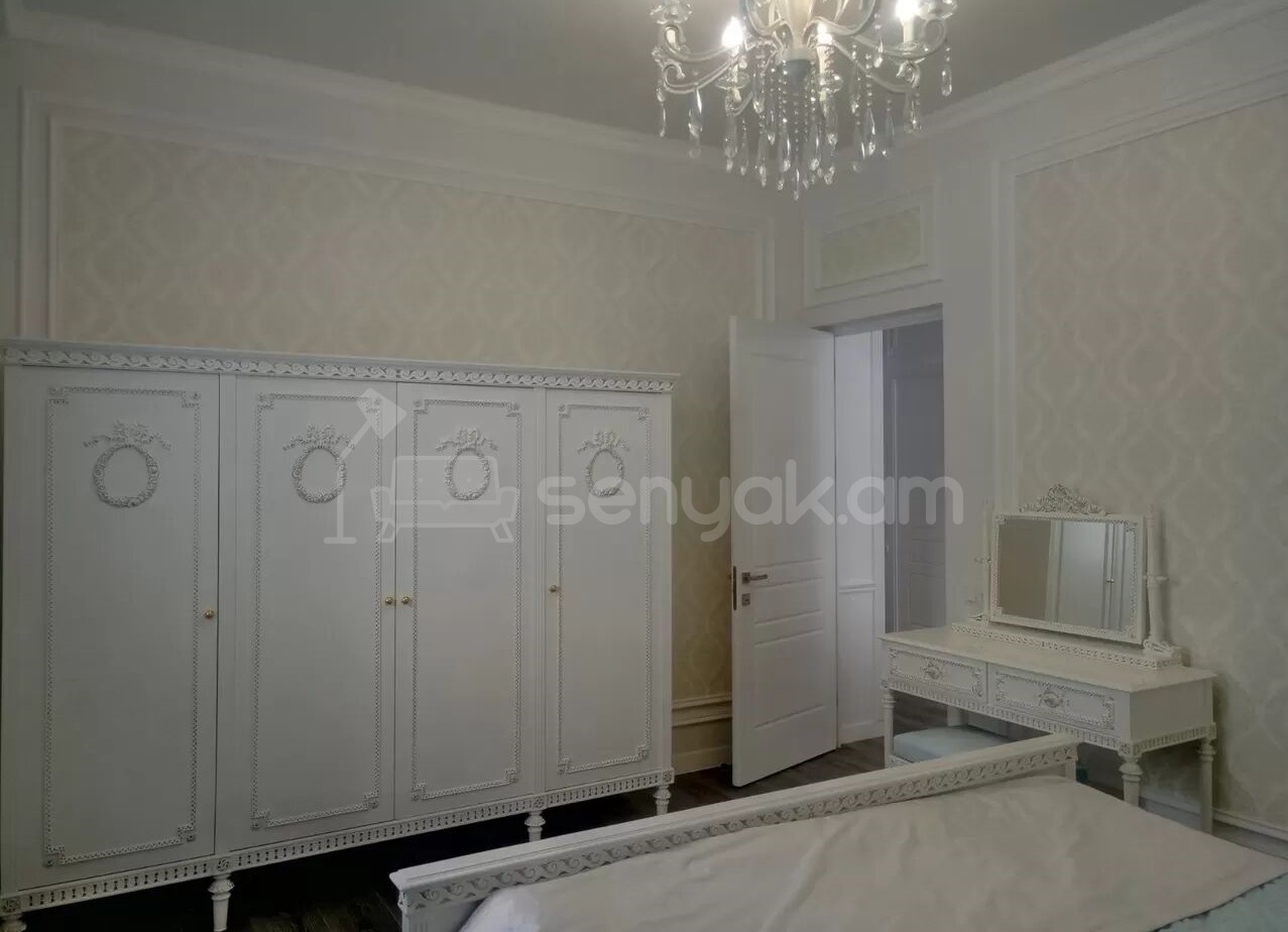 2 Սենյականոց Բնակարան Քարե Շենքում, 69քմ, 5/5 հարկ, Կապիտալ Վերանորոգված
