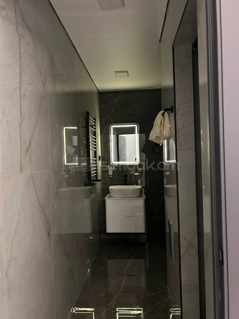 2 Սենյականոց Բնակարան, 41քմ, 6/12 հարկ, Կապիտալ Վերանորոգված