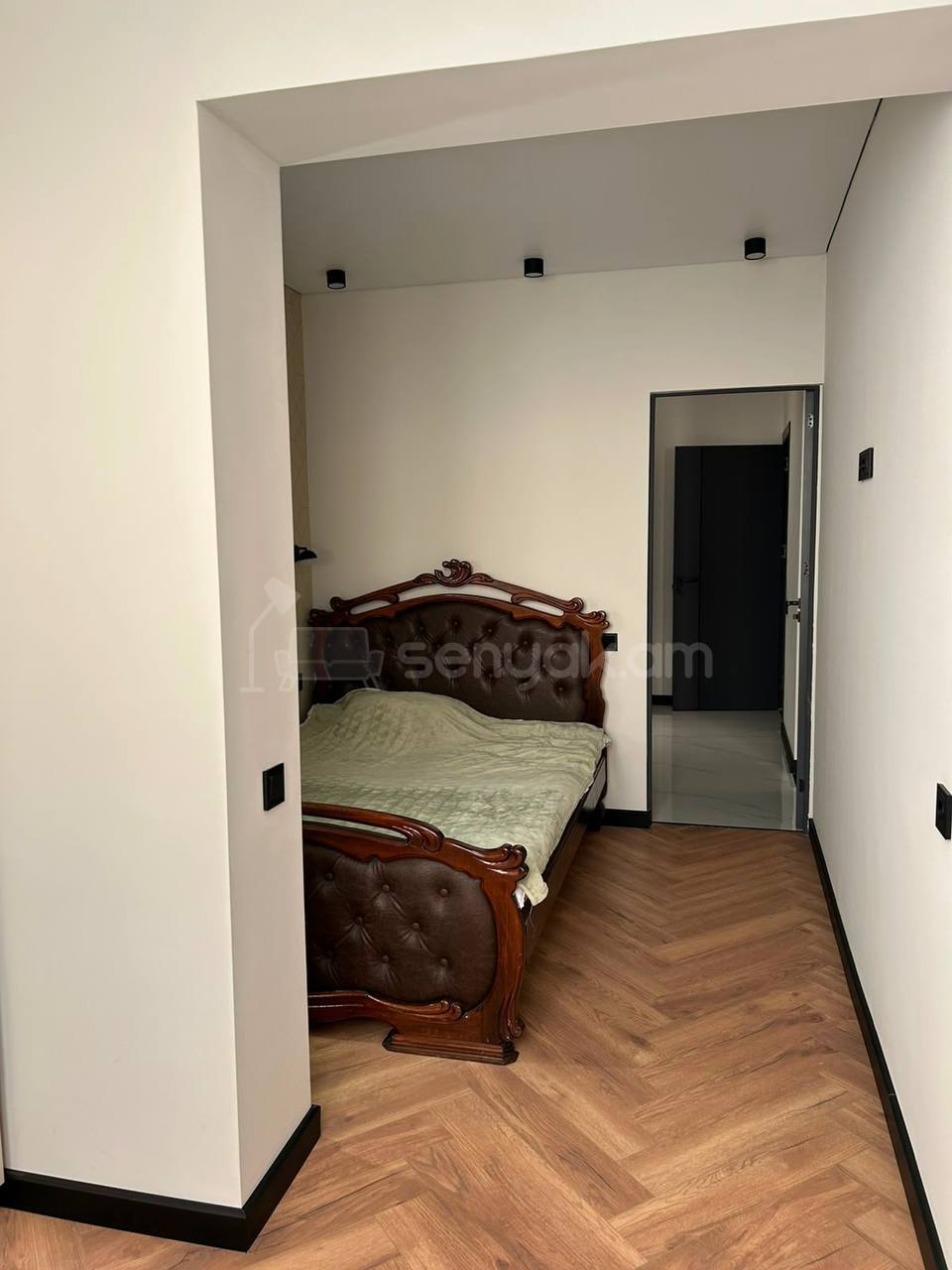 2 Սենյականոց Բնակարան, 41քմ, 6/12 հարկ, Կապիտալ Վերանորոգված