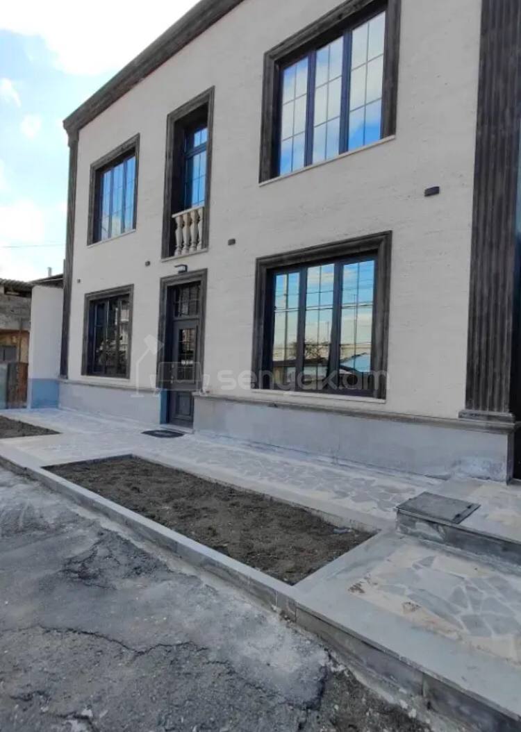 2 Սենյականոց Սեփական Տուն, 70քմ, Կապիտալ Վերանորոգված, Կահավորված