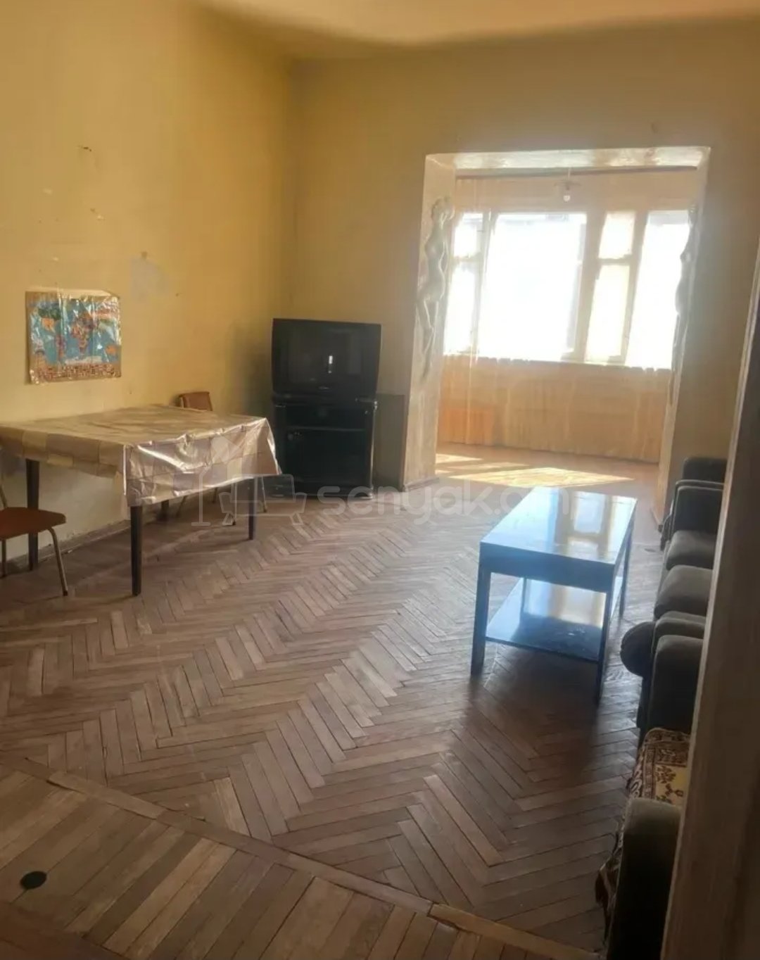 2 Սենյականոց Բնակարան Քարե Շենքում, 68քմ, 3/5 հարկ, Պետական Վիճակում