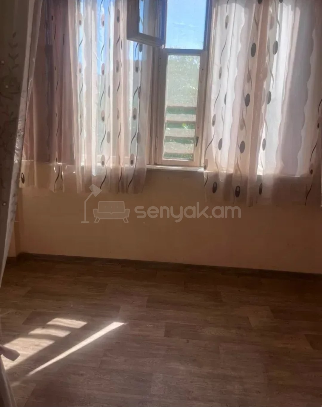 2 Սենյականոց Բնակարան Քարե Շենքում, 68քմ, 3/5 հարկ, Պետական Վիճակում