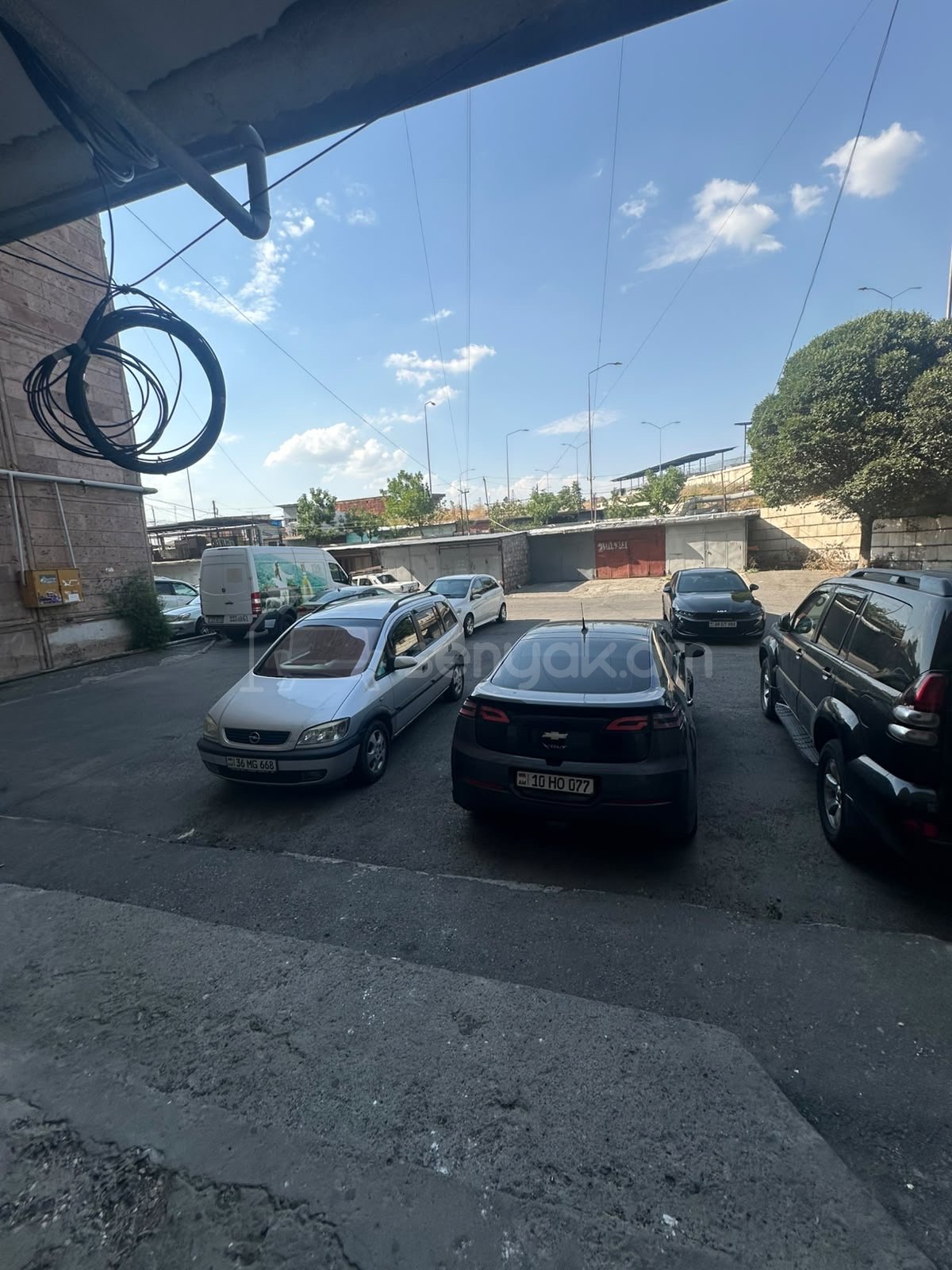 4 Սենյականոց Բնակարան Քարե Շենքում, 80քմ, 5/9 հարկ, Դիզայներական Վերանորոգված, Կահավորված, Արևկող