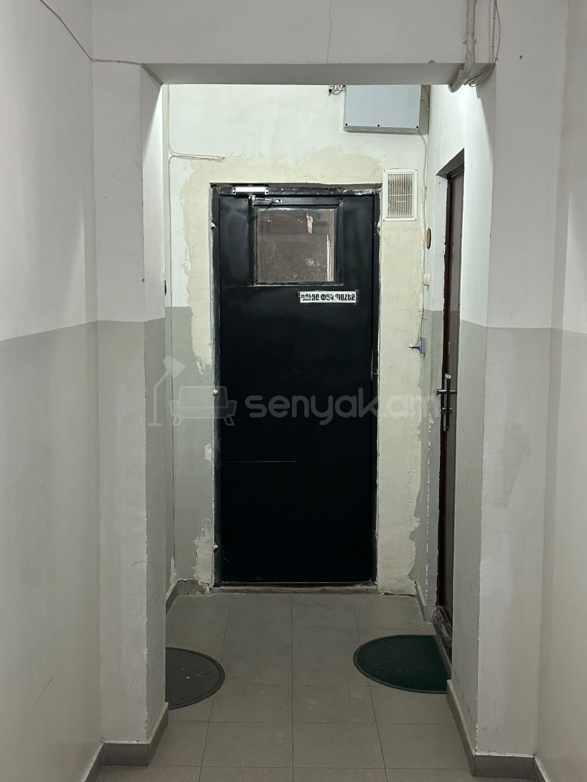 4 Սենյականոց Բնակարան Քարե Շենքում, 80քմ, 5/9 հարկ, Դիզայներական Վերանորոգված, Կահավորված, Արևկող