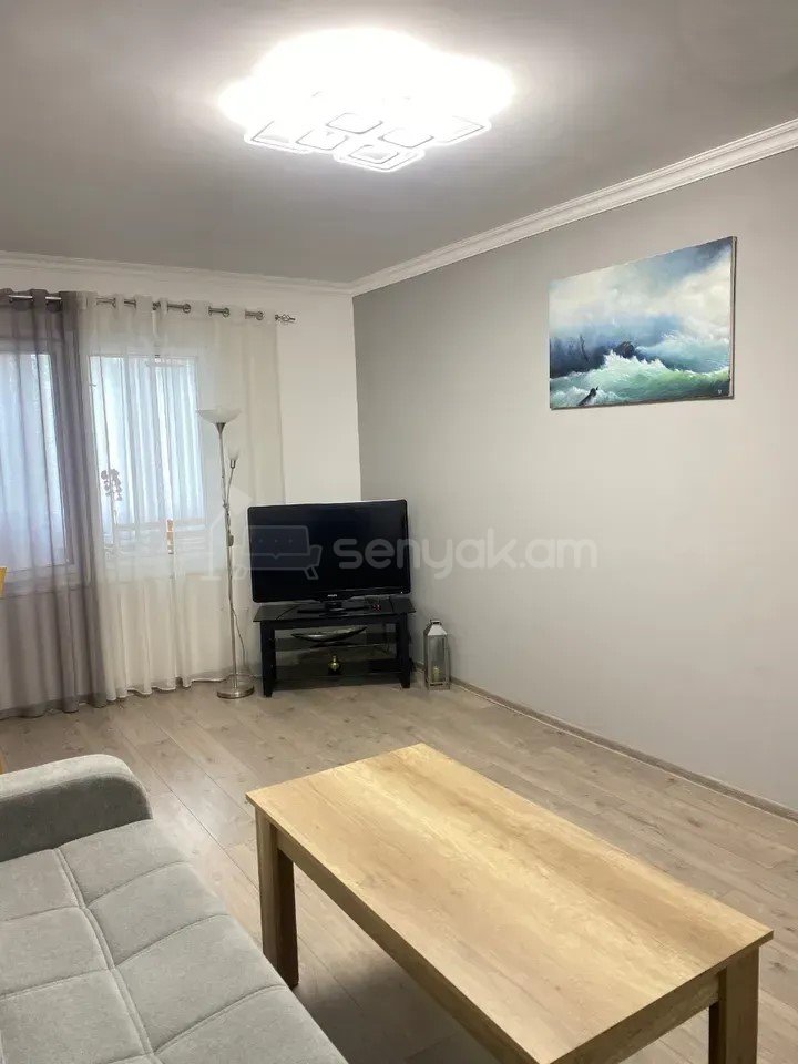 3 Սենյականոց Բնակարան, 84քմ, 2/9 հարկ, Կապիտալ Վերանորոգված