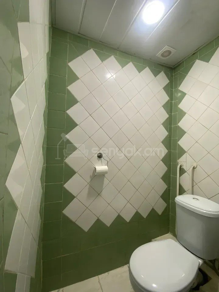 3 Սենյականոց Բնակարան, 84քմ, 2/9 հարկ, Կապիտալ Վերանորոգված