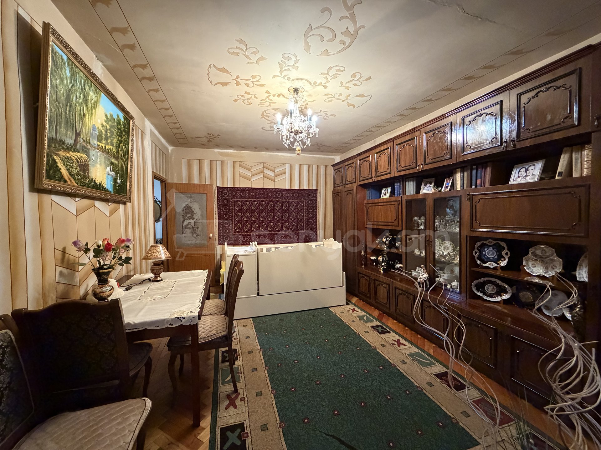 3 Սենյականոց Բնակարան, 77քմ, 1/9 հարկ, Պետական Վիճակում