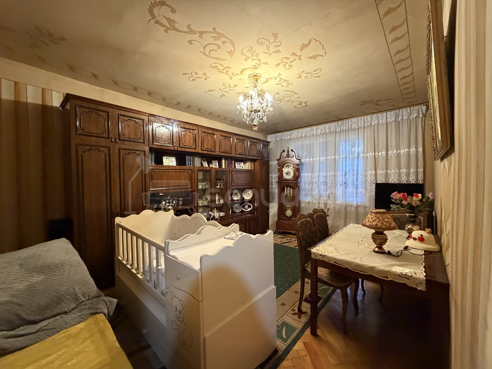 3 Սենյականոց Բնակարան, 77քմ, 1/9 հարկ, Պետական Վիճակում