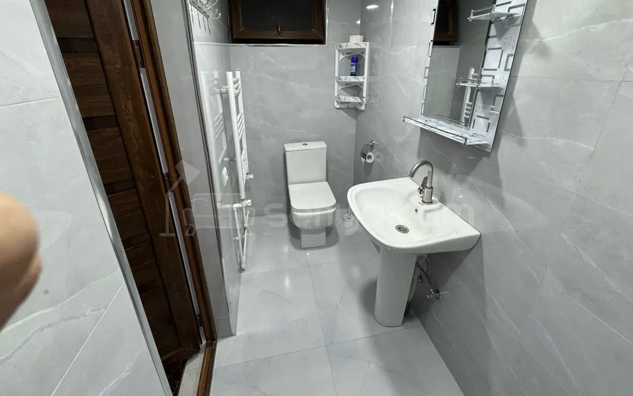 2 Սենյականոց Բնակարան Քարե Շենքում, 45քմ, 1/1 հարկ, Կապիտալ Վերանորոգված, Կահավորված, Արևկող