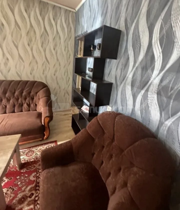 3 Սենյականոց Բնակարան Քարե Շենքում, 68քմ, 1/1 հարկ, Կապիտալ Վերանորոգված, Կահավորված