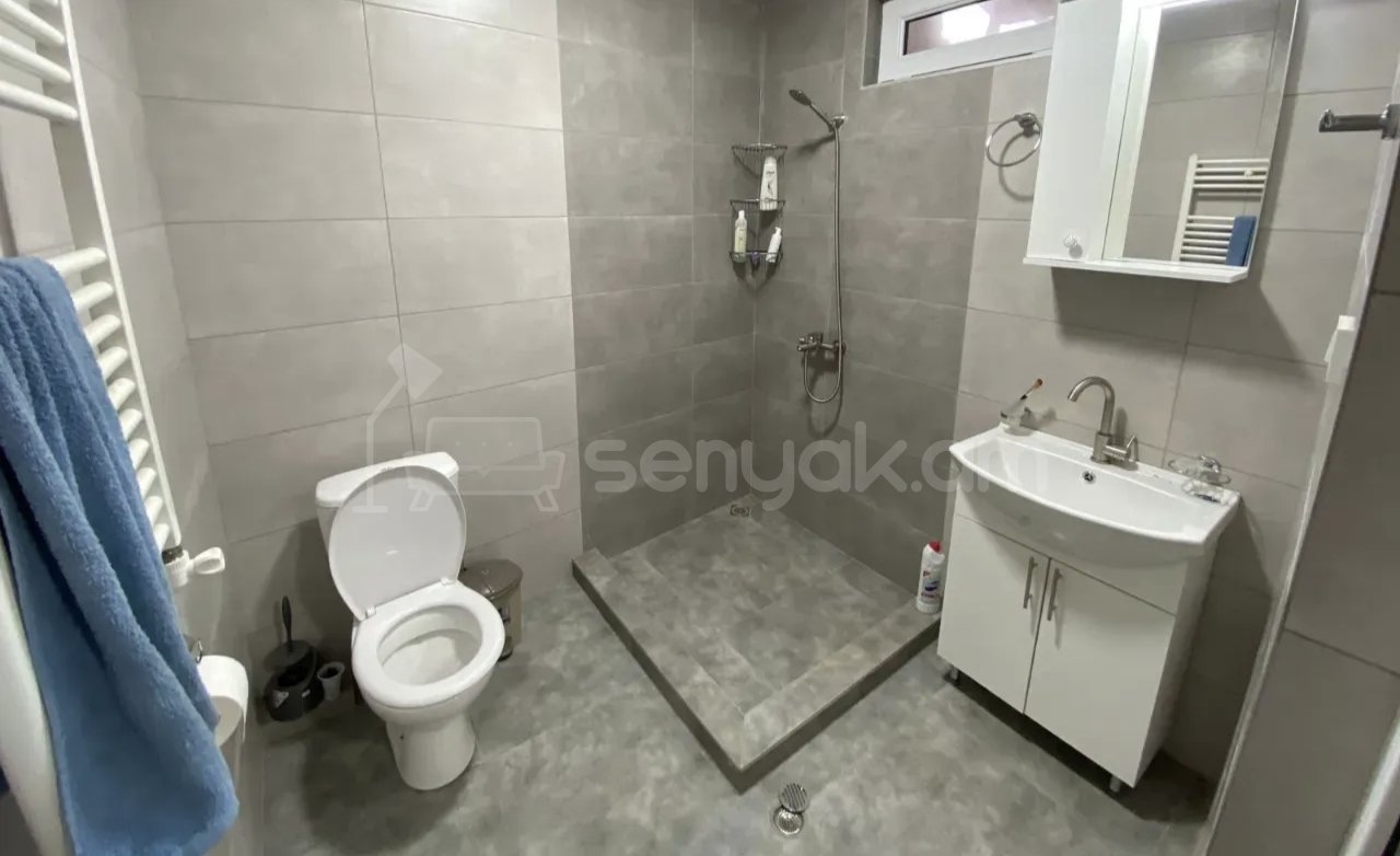 3 Սենյականոց Բնակարան Քարե Շենքում, 58քմ, 2/2 հարկ, Կապիտալ Վերանորոգված, Կահավորված, Արևկող