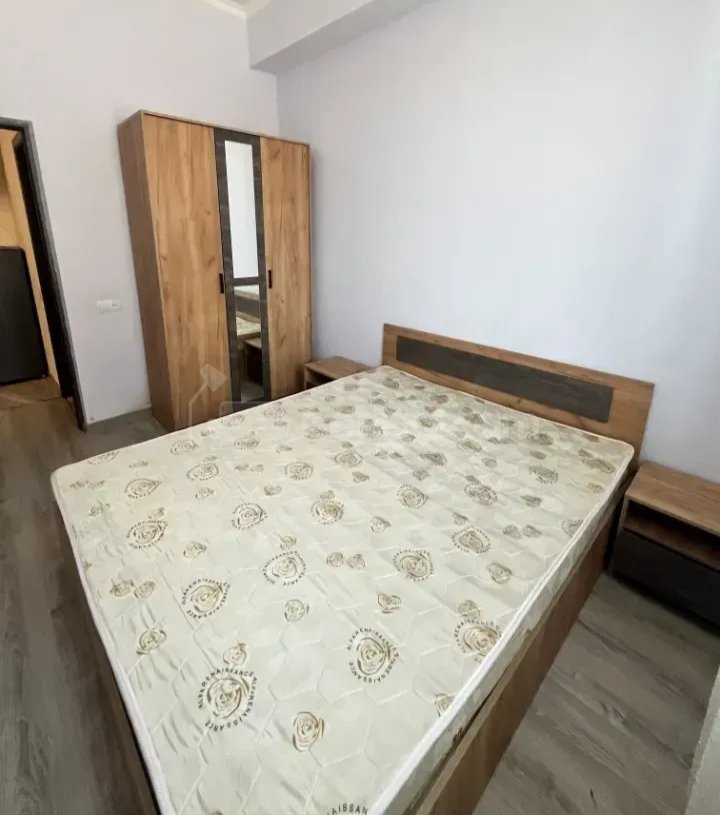 2 Սենյականոց Բնակարան Քարե Շենքում, 52քմ, 1/1 հարկ, Նորմալ Վիճակում, Կահավորված