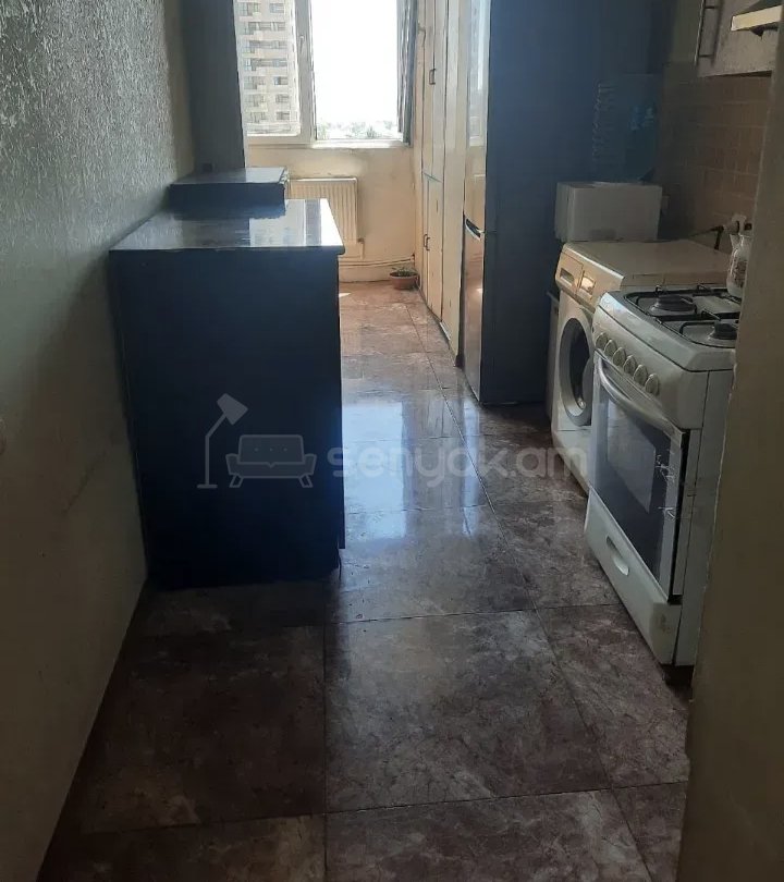3 Սենյականոց Բնակարան Քարե Շենքում, 78քմ, 1/1 հարկ, Կապիտալ Վերանորոգված, Կահավորված, Արևկող