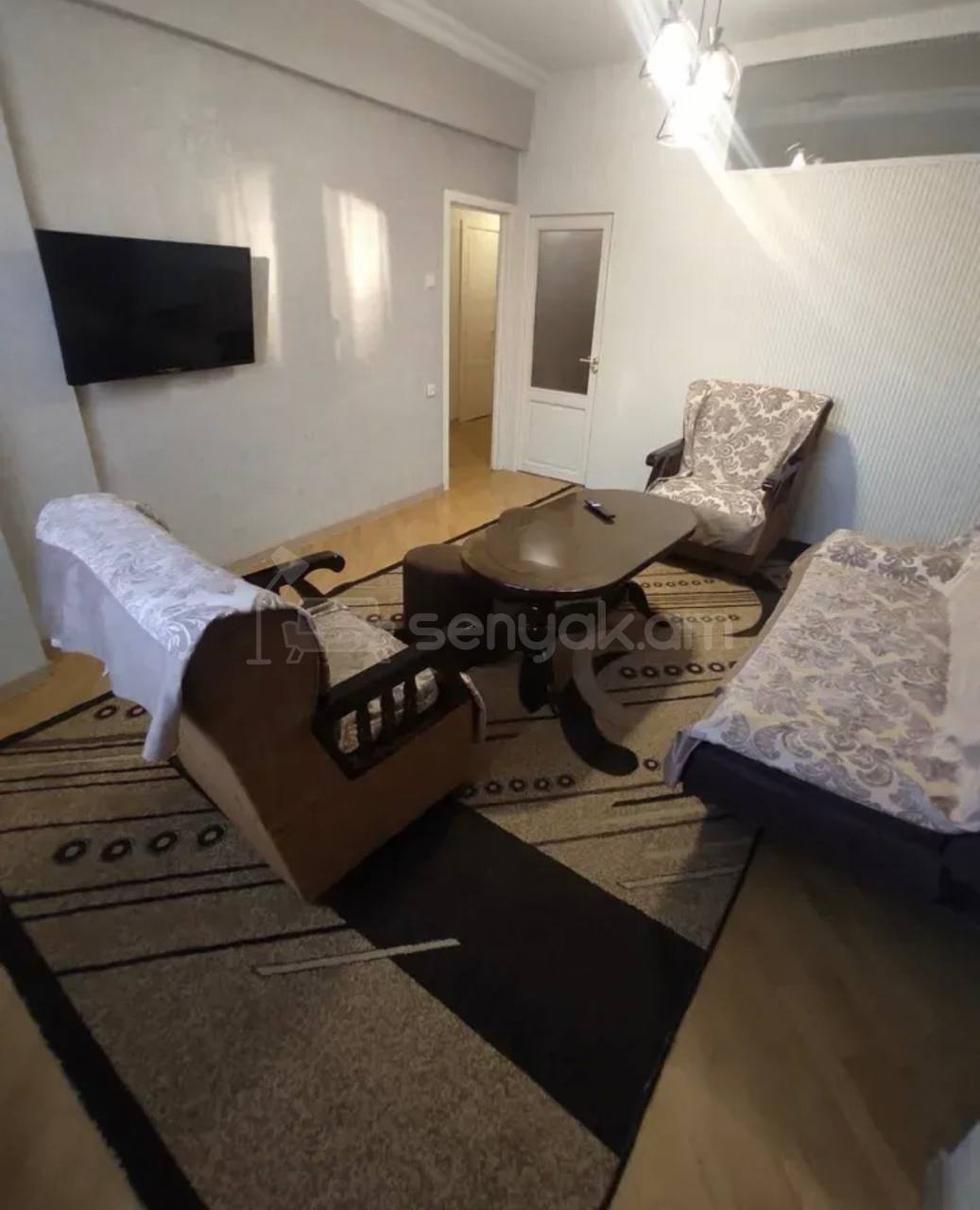 2 Սենյականոց Բնակարան, 45քմ, 6/9 հարկ, Կապիտալ Վերանորոգված, Կահավորված