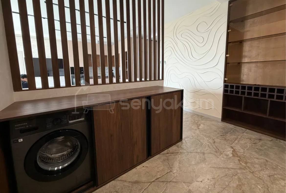 4 Սենյականոց Բնակարան, 130քմ, 17/20 հարկ, Կապիտալ Վերանորոգված