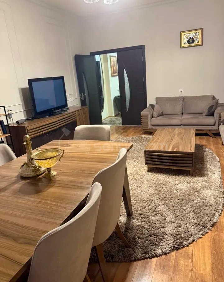 3 Սենյականոց Բնակարան Նորակառույցում, 95քմ, 1/14 հարկ, Կապիտալ Վերանորոգված