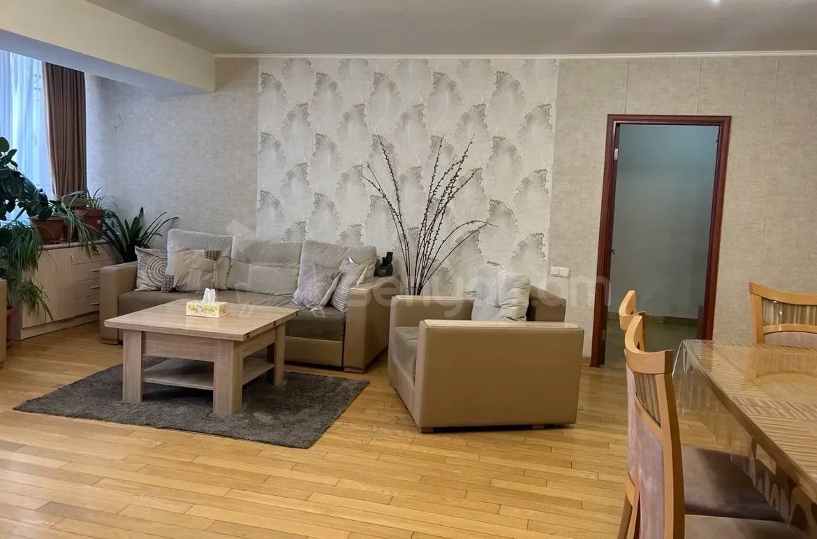 5 Սենյականոց Բնակարան, 120քմ, 1/14 հարկ, Կապիտալ Վերանորոգված