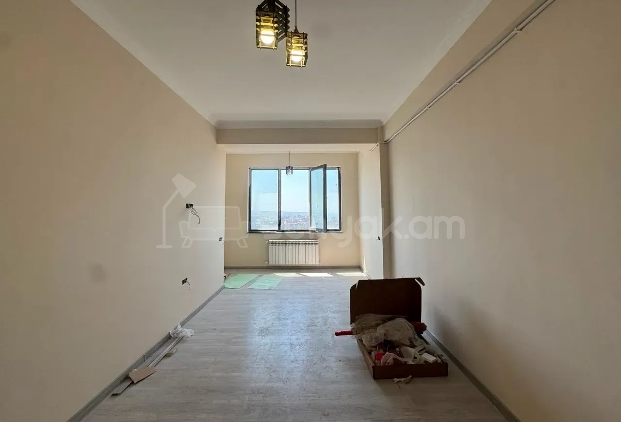 2 Սենյականոց Բնակարան Նորակառույցում, 47քմ, 13/16 հարկ, Կապիտալ Վերանորոգված