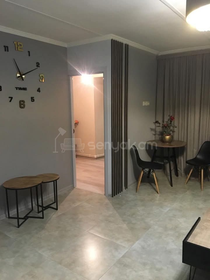 3 Սենյականոց Բնակարան Քարե Շենքում, 62քմ, 1/4 հարկ, Կապիտալ Վերանորոգված, Կահավորված, Արևկող