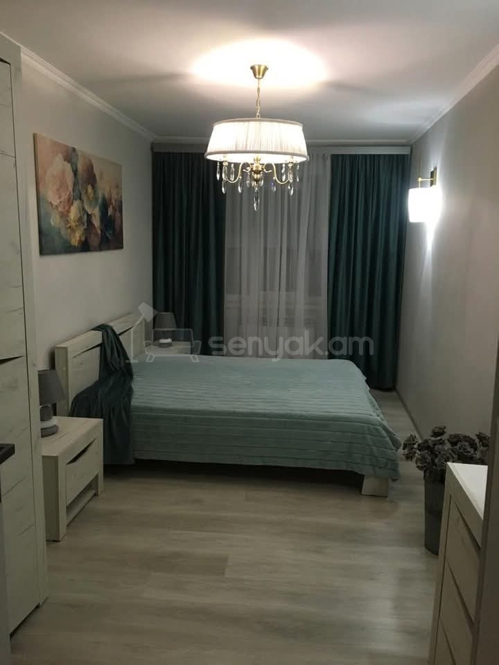 3 Սենյականոց Բնակարան Քարե Շենքում, 62քմ, 1/4 հարկ, Կապիտալ Վերանորոգված, Կահավորված, Արևկող